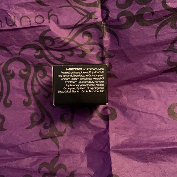 Splurge Cream Eyeshadow - Picture 2 of 5